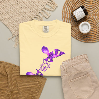T-shirt Fantasy – Grafica viola